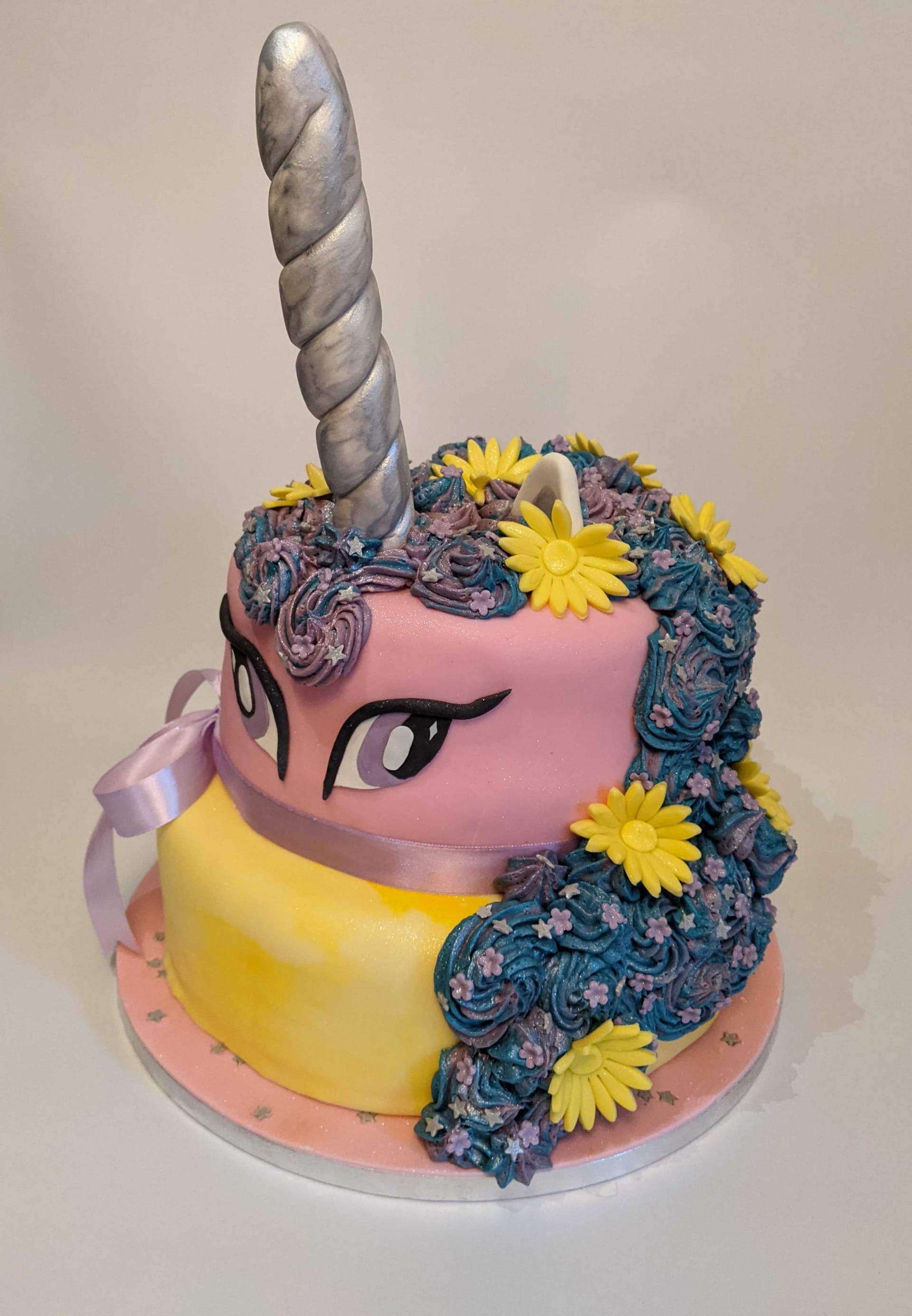 DAISY CAKE 4 lvukrw